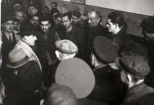 1944-11-24_Photo DA121_Gheorghe Gheorghiu-Dej -mineri din Valea Jiului -Petrosani